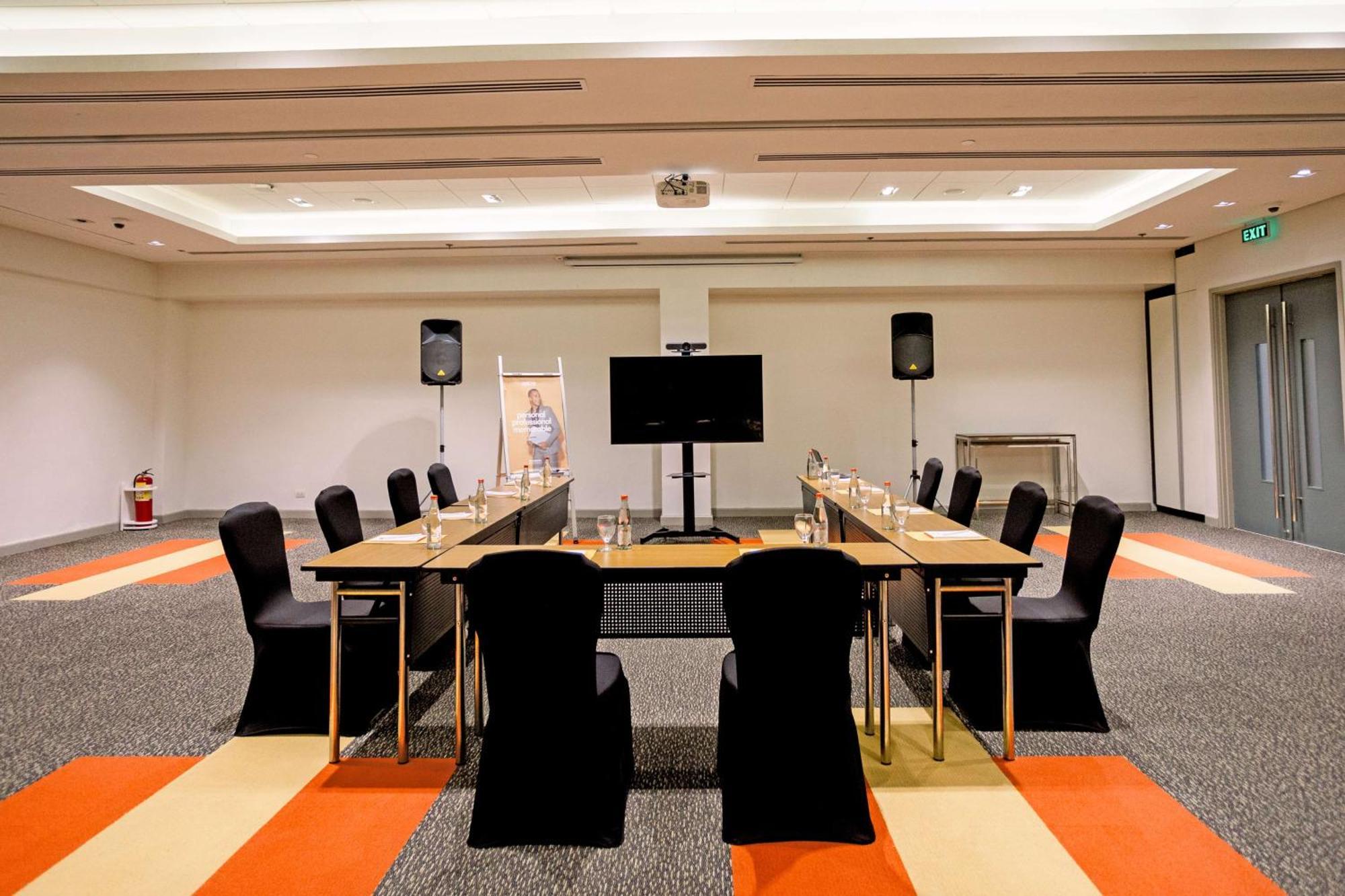 אנגלס Park Inn By Radisson Clark מראה חיצוני תמונה